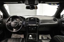 2022 Chrysler 300 S V6 4dr Sedan - photothumb 17