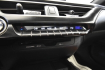 2019 Lexus UX 200 - photothumb 20