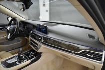 2016 BMW 7 Series 750i xDrive AWD 4dr Sedan - photothumb 14