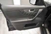 2017 Infiniti QX70 Base AWD 4dr SUV - photothumb 11
