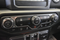 2018 Jeep Wrangler Unlimited Sahara - photothumb 22