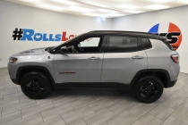 2023 Jeep Compass Trailhawk 4x4 4dr SUV - photothumb 1
