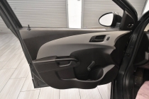 2020 Chevrolet Sonic LT 4dr Hatchback w/1FL - photothumb 10