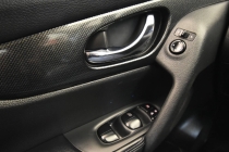 2016 Nissan Rogue SL AWD - photothumb 29