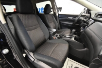 2018 Nissan Rogue SV AWD Midnight Edition - photothumb 15