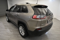 2021 Jeep Cherokee Latitude - photothumb 2