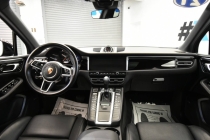 2021 Porsche Macan Base AWD 4dr SUV - photothumb 18