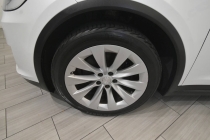 2020 Tesla Model X Long Range - photothumb 8