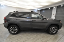 2020 Jeep Cherokee Trailhawk - photothumb 5