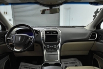 2020 Lincoln Nautilus Reserve AWD 4dr SUV - photothumb 17
