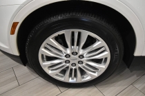 2017 Cadillac XT5 Premium Luxury 4x4 4dr SUV - photothumb 8