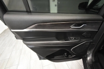 2021 Jeep Grand Cherokee L Limited 4x4 4dr SUV - photothumb 13