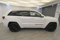 2021 Jeep Grand Cherokee Laredo X - photothumb 5