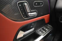 2021 Mercedes-Benz GLB GLB 250 4MATIC AWD 4dr SUV - photothumb 28