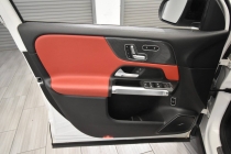 2021 Mercedes-Benz GLB GLB 250 4MATIC AWD 4dr SUV - photothumb 9
