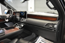 2021 Lincoln Navigator L Reserve 4x4 4dr SUV - photothumb 16