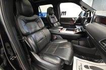 2021 Lincoln Navigator L Reserve 4x4 4dr SUV - photothumb 17