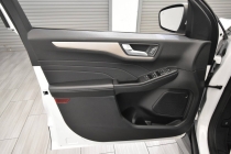 2022 Ford Escape SEL AWD 4dr SUV - photothumb 11