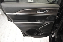 2023 Jeep Grand Cherokee 4XE - photothumb 14