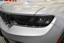 2023 Jeep Grand Cherokee 4XE - photothumb 7