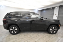 2023 Jeep Grand Cherokee 4XE - photothumb 5