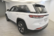 2023 Jeep Grand Cherokee 4XE - photothumb 2