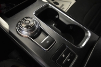 2020 Ford Fusion SE 4dr Sedan - photothumb 19