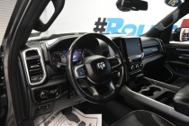 2020 RAM 1500 Laramie 4x4 4dr Crew Cab 5.6 ft. SB Pickup - photothumb 11
