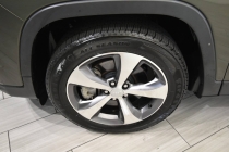 2021 Jeep Cherokee Limited 4dr SUV - photothumb 8