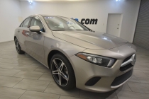2019 Mercedes-Benz A-Class A 220 4MATIC AWD 4dr Sedan - photothumb 6