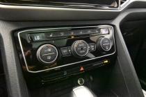 2022 Volkswagen Atlas Cross Sport V6 SE 4Motion AWD 4dr SUV w/Technology - photothumb 21