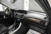 2016 Honda Accord EX L 4dr Sedan - photothumb 14