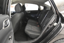 2019 Nissan Sentra SR - photothumb 12