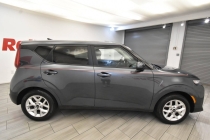 2020 Kia Soul S - photothumb 5