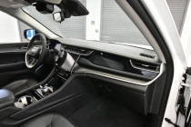2023 Jeep Grand Cherokee 4XE - photothumb 13