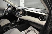 2018 Toyota RAV4 Hybrid LE - photothumb 14