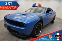 2023 Dodge Challenger SXT 2dr Coupe 