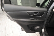 2018 Nissan Rogue SV AWD - photothumb 13