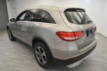 2019 Mercedes-Benz GLC GLC 300 4MATIC AWD 4dr SUV - photothumb 2