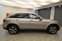 2019 Mercedes-Benz GLC GLC 300 4MATIC AWD 4dr SUV - photothumb 5