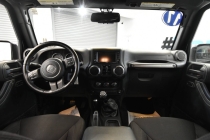 2017 Jeep Wrangler Unlimited Sport - photothumb 17