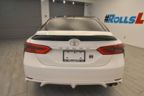 2020 Toyota Camry SE - photothumb 3