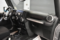 2018 Jeep Wrangler JK Unlimited Sahara - photothumb 14