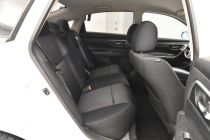 2016 Nissan Altima SR - photothumb 17
