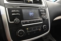 2016 Nissan Altima SR - photothumb 21