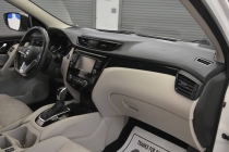2019 Nissan Rogue Sport SV - photothumb 14