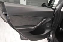 2022 Tesla Model Y Long Range AWD 4dr Crossover - photothumb 13