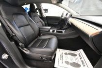 2022 Tesla Model Y Long Range AWD 4dr Crossover - photothumb 15