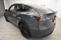 2022 Tesla Model Y Long Range AWD 4dr Crossover - photothumb 2