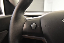 2022 Tesla Model Y Long Range AWD 4dr Crossover - photothumb 22